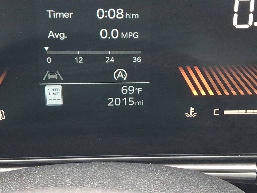 Used 2025 Kia Sorento LX FWD image 21