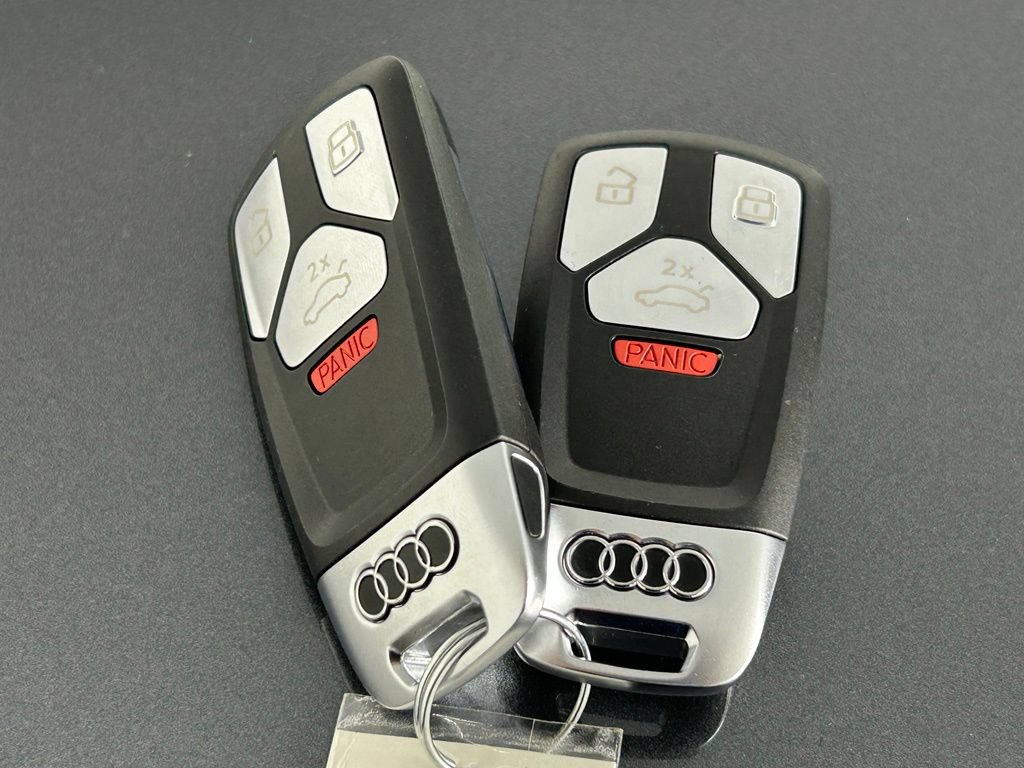 Used 2023 Audi SQ5 Prestige w/ Prestige Package AWD/4WD image 40