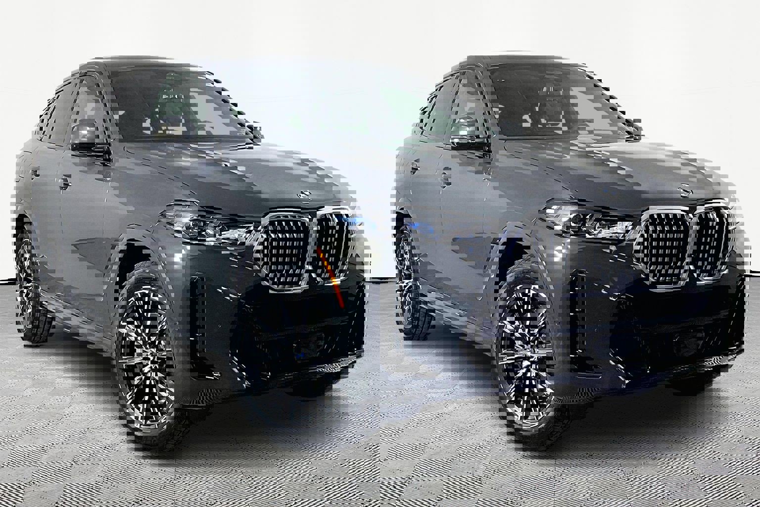 New 2026 BMW X6 xDrive40i image 3