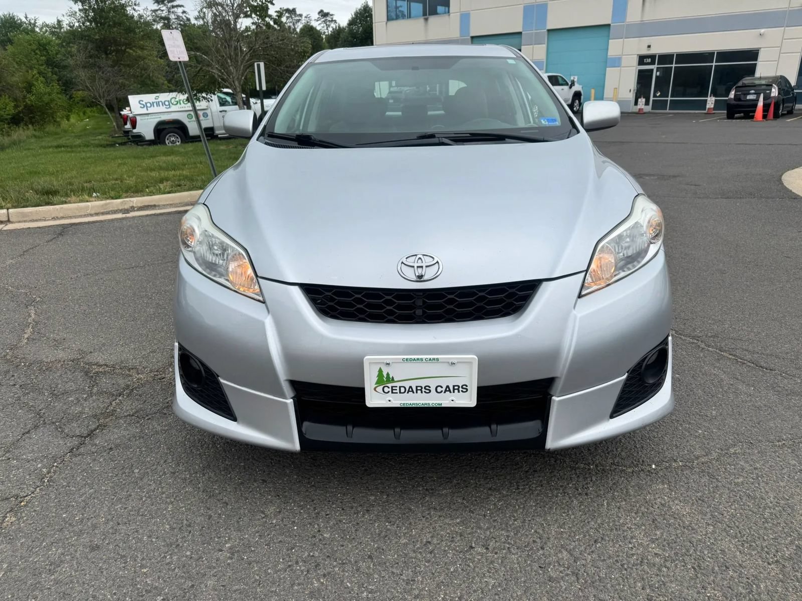 Used 2009 Toyota Matrix S w/ All Weather Guard Pkg FWD image 2