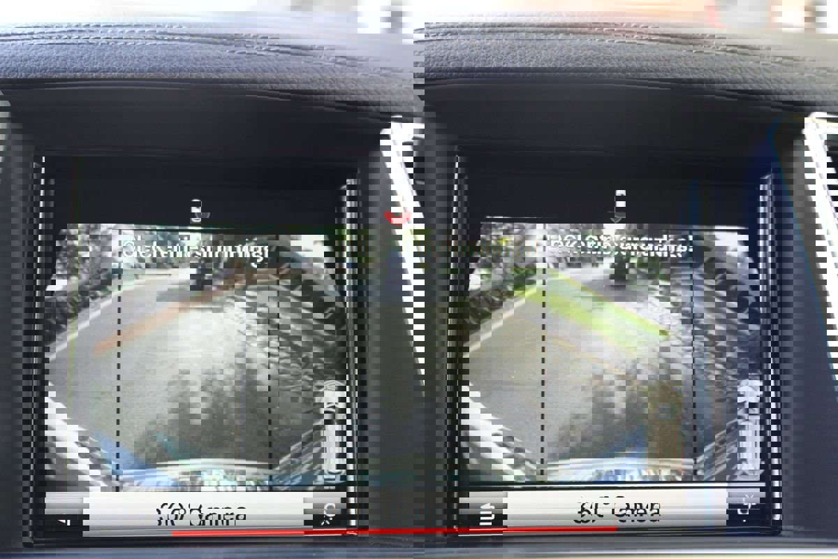 Used 2015 Mercedes-Benz GL 550 4MATIC image 41