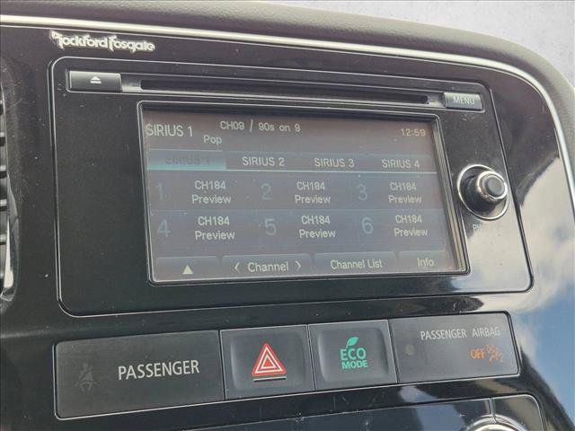 Used 2015 Mitsubishi Outlander SE AWD/4WD image 13