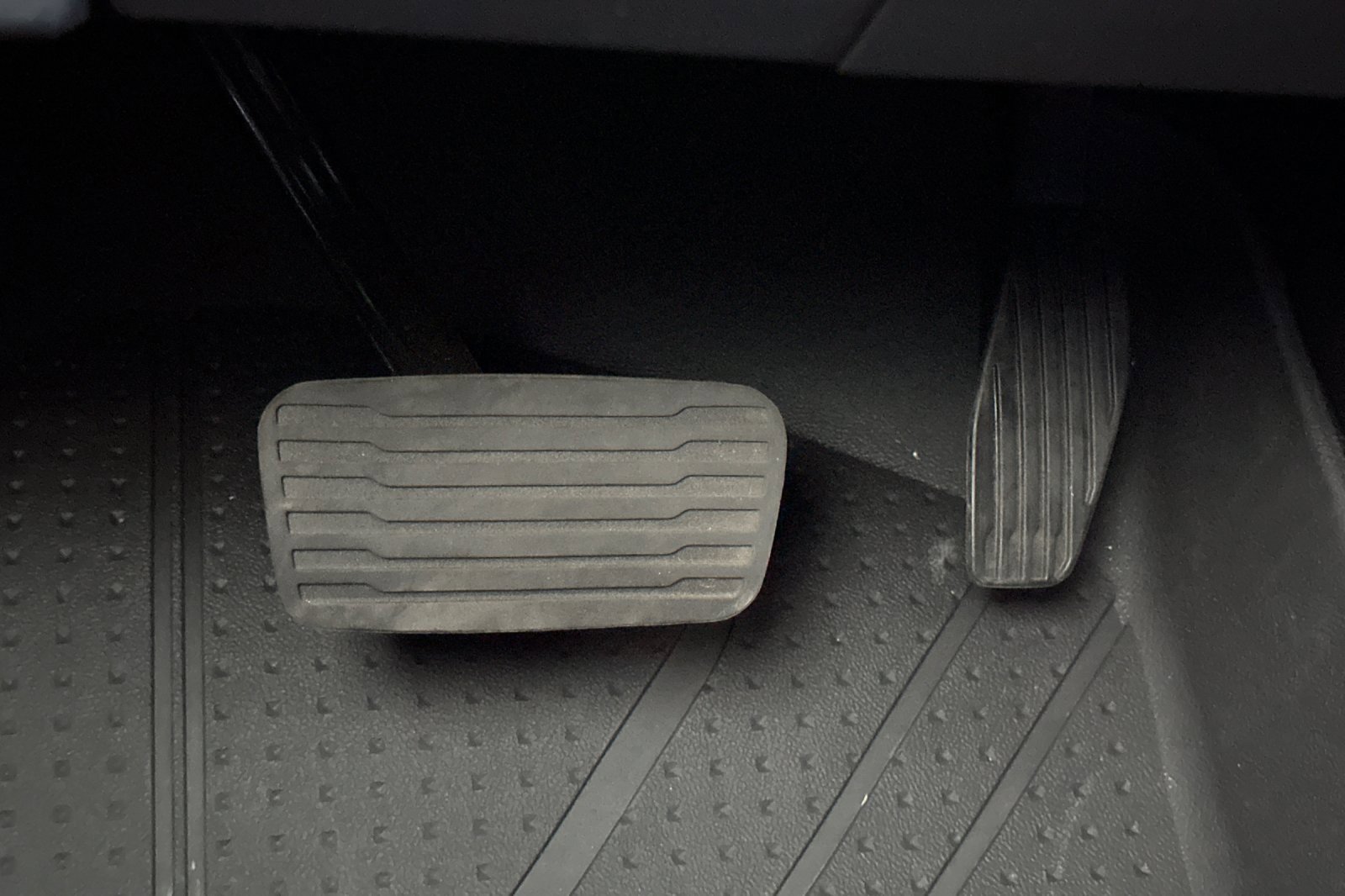 Used 2025 Chevrolet Silverado 1500 ZR2 w/ Technology Package image 47