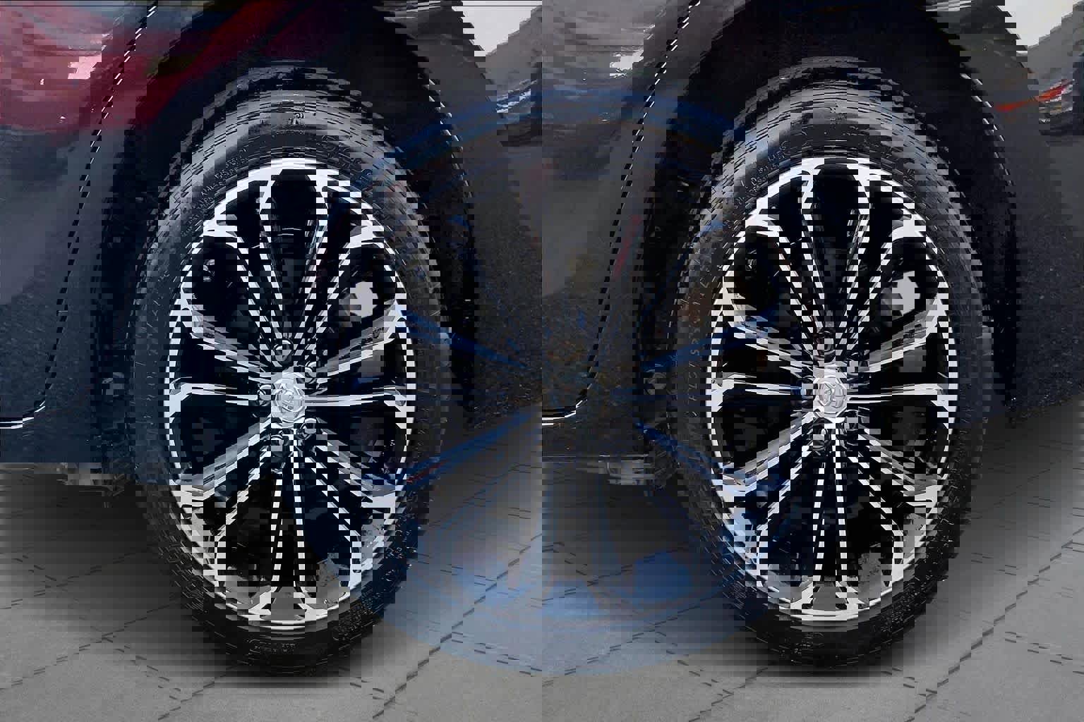 Used 2016 Toyota Corolla S Premium image 11