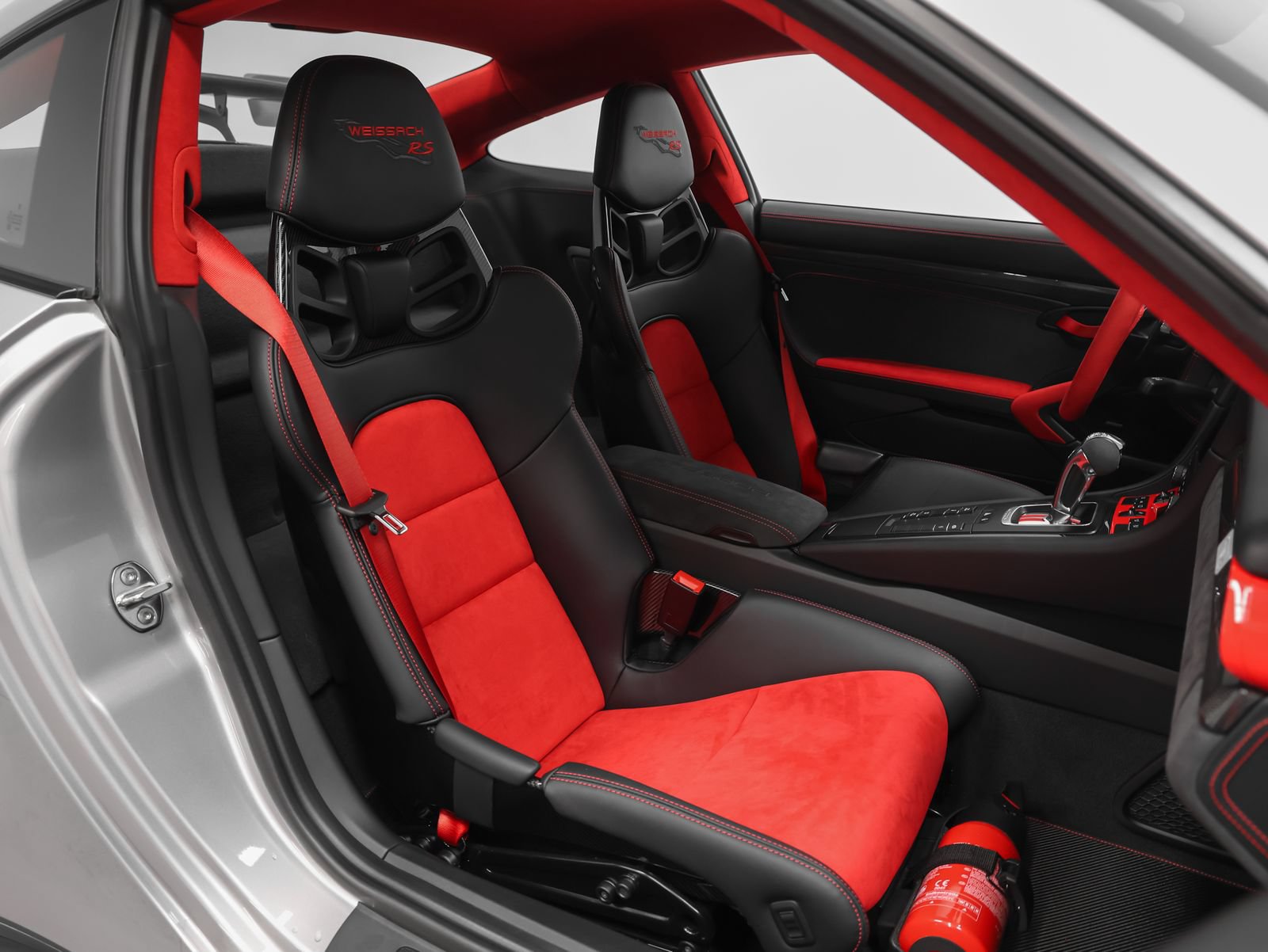 Certified 2018 Porsche 911 GT2 RS RWD image 51