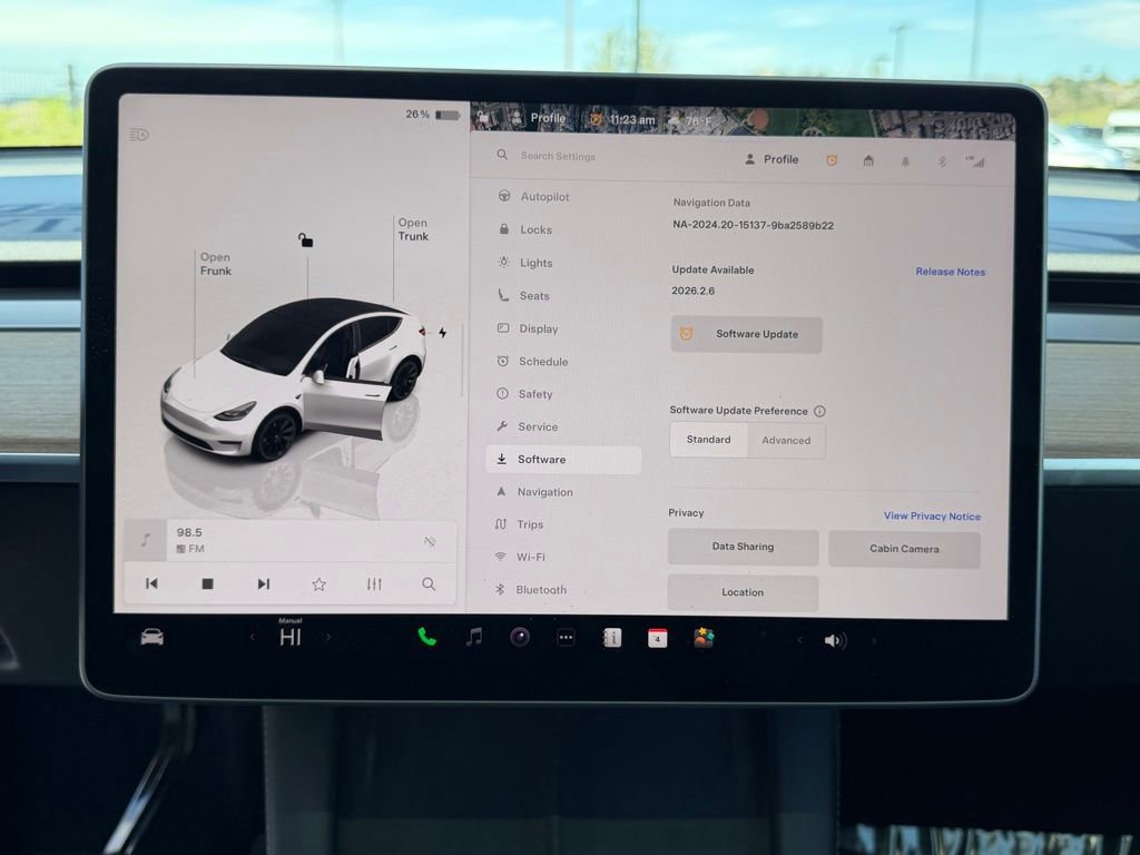 Used 2023 Tesla Model Y Long Range image 27