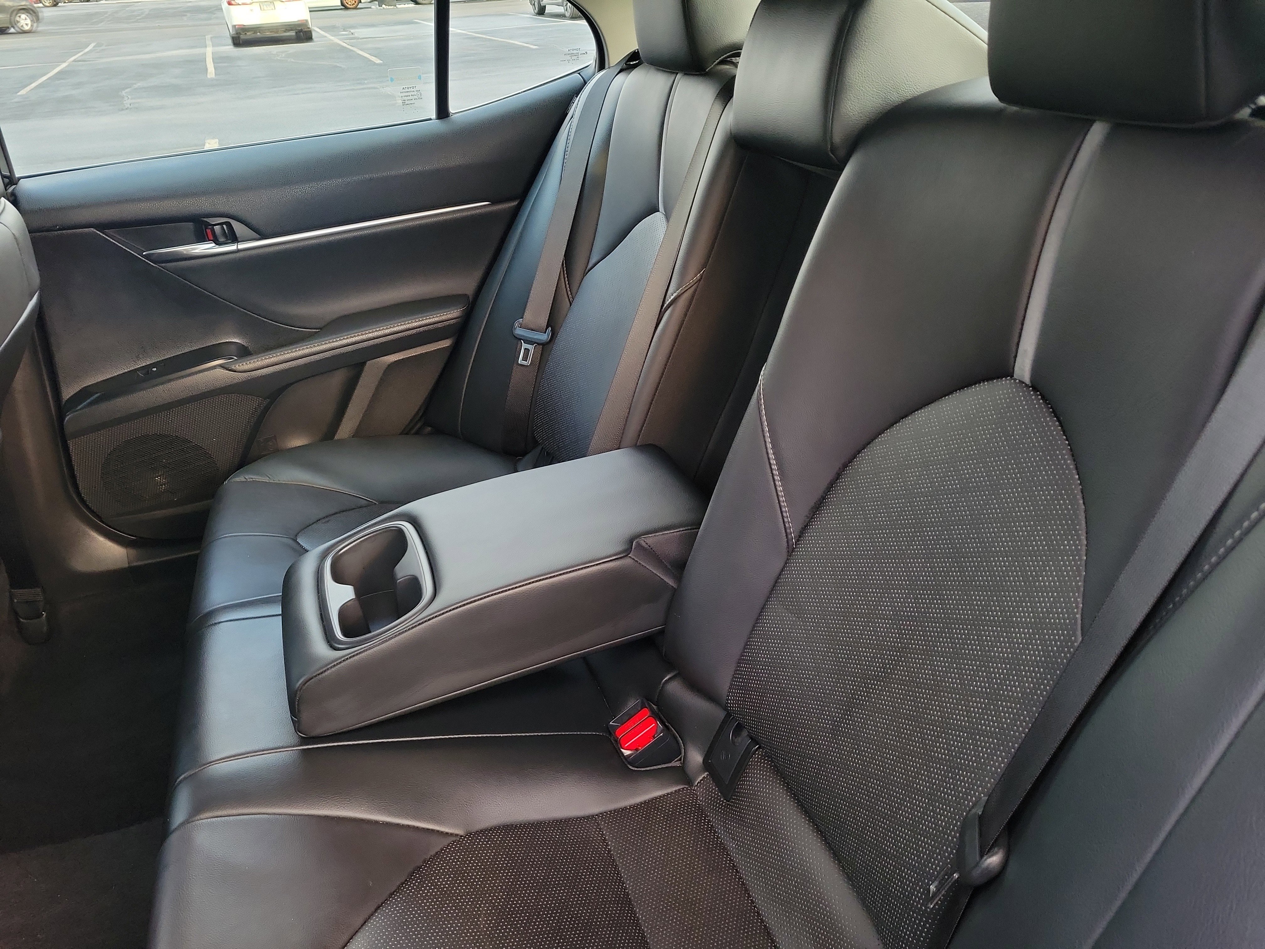 Certified 2020 Toyota Camry XSE image 9