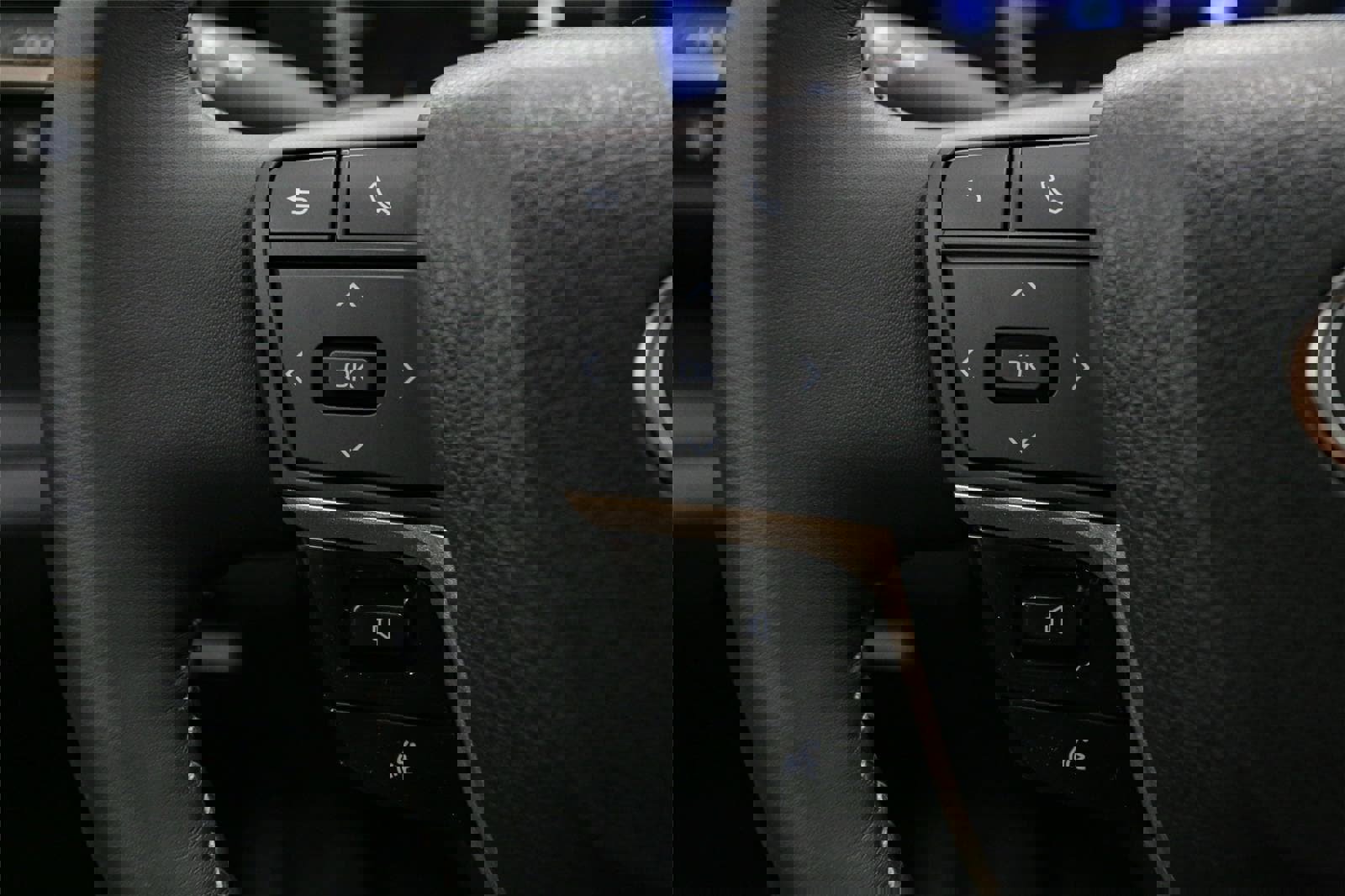 New 2025 Toyota Crown Signia image 21