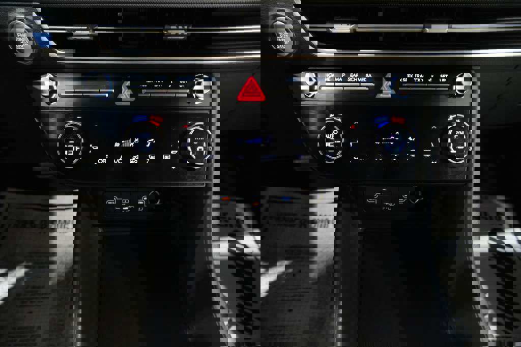 Used 2024 Hyundai Sonata SEL image 27