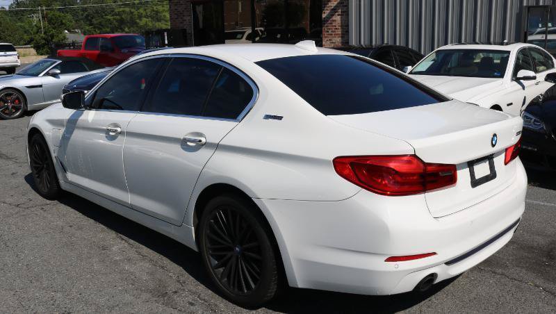 Used 2018 BMW 530e RWD image 3