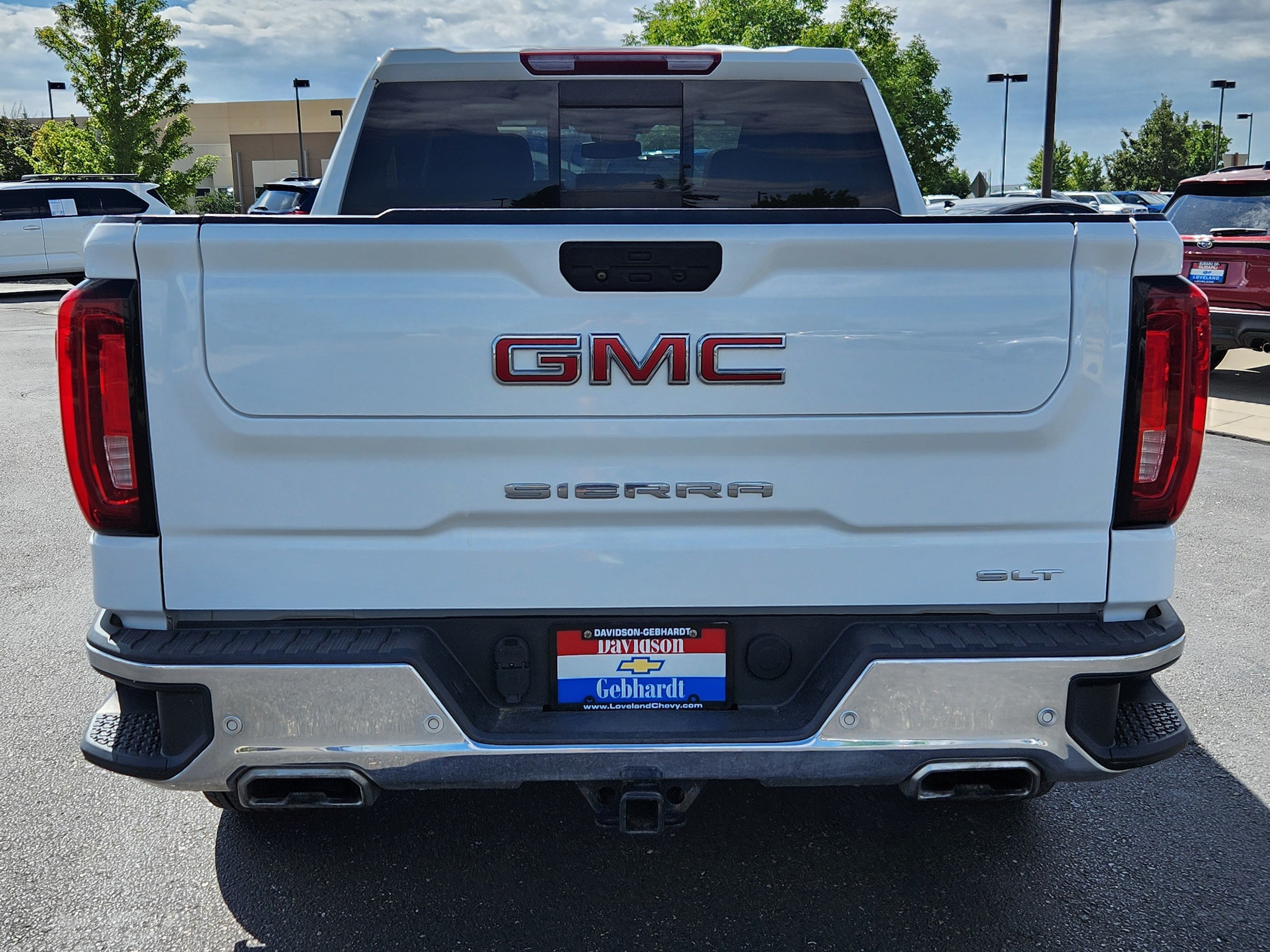 Used 2022 GMC Sierra 1500 SLT w/ SLT Premium Plus Package AWD/4WD image 12