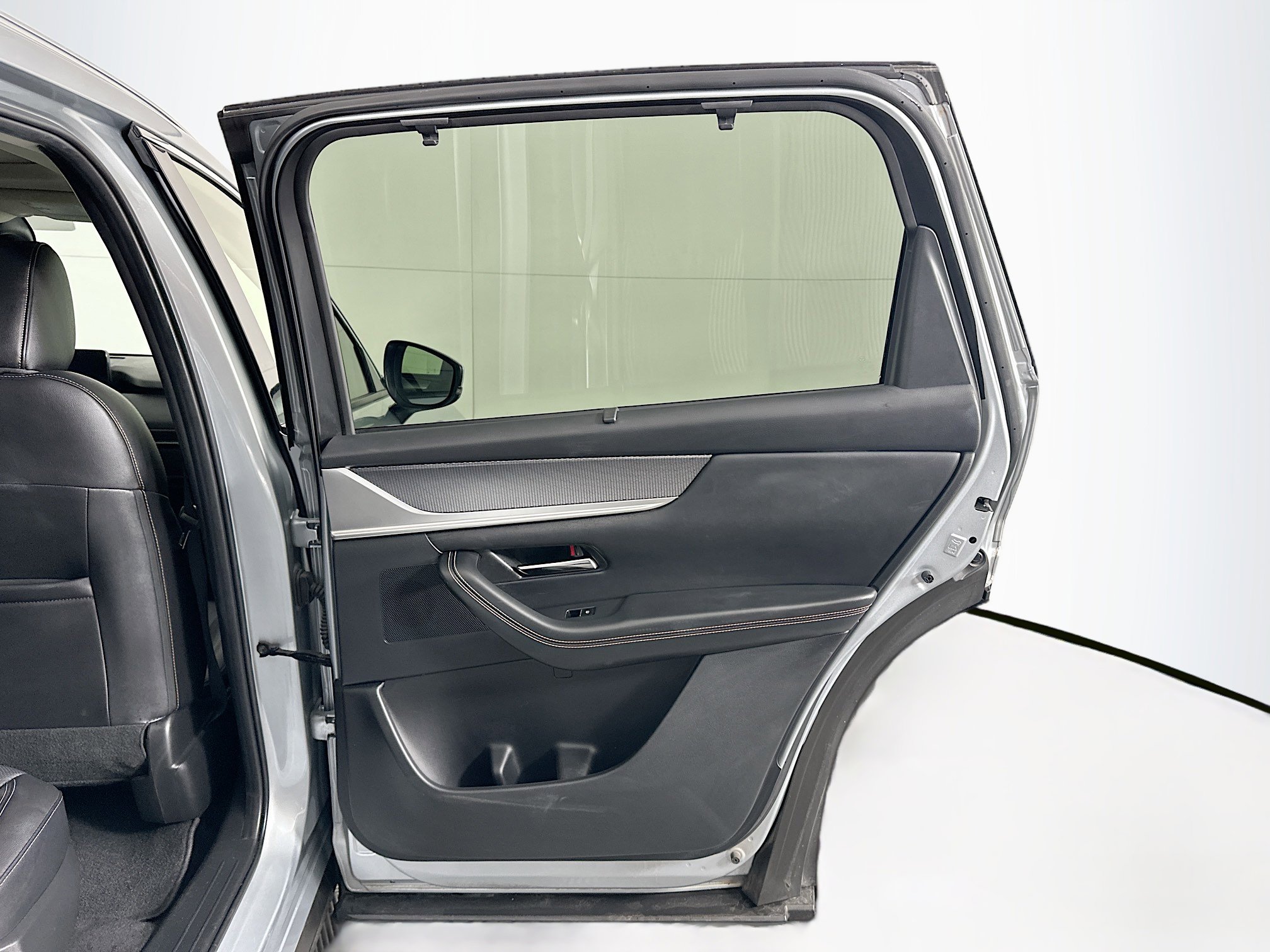 Used 2024 MAZDA CX-90 3.3 Turbo w/ Premium Package image 33