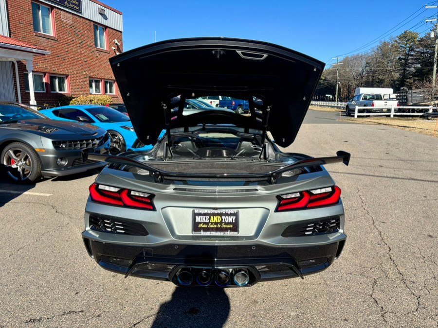 Used 2024 Chevrolet Corvette Z06 w/ Z07 Performance Package image 42