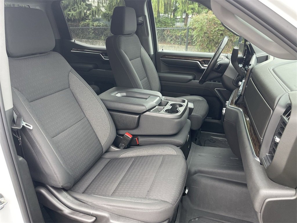 Used 2022 GMC Sierra 1500 Elevation w/ LPO, Elevation Black Package image 27