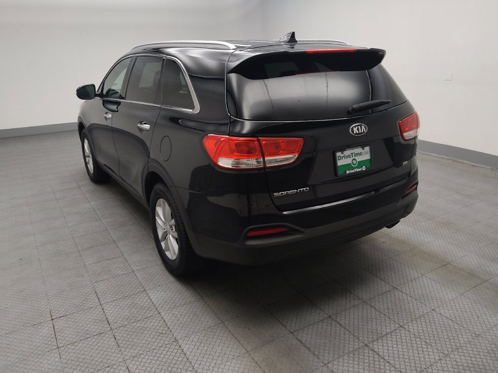 Used 2016 Kia Sorento FWD w/ LX Convenience Package image 5