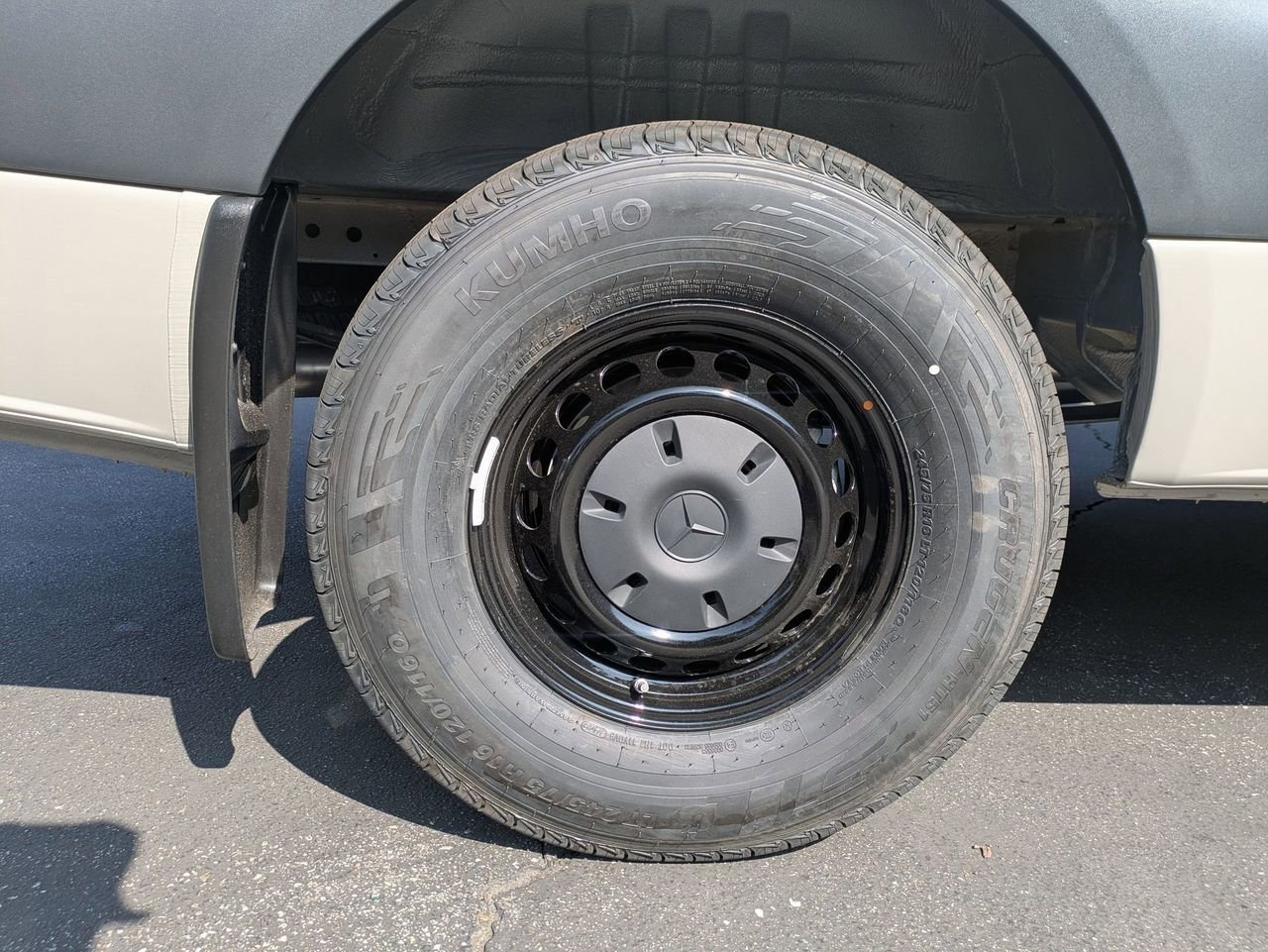 New 2026 Mercedes-Benz Sprinter 144 Cargo image 11