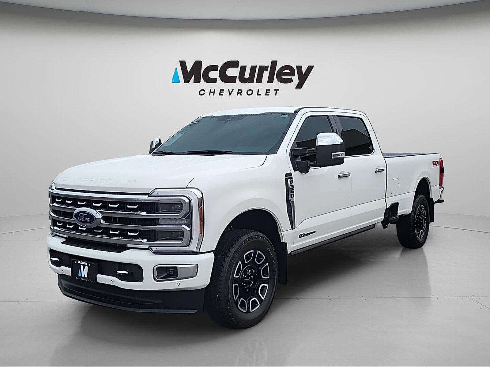 Used 2024 Ford F350 Platinum AWD/4WD image 4