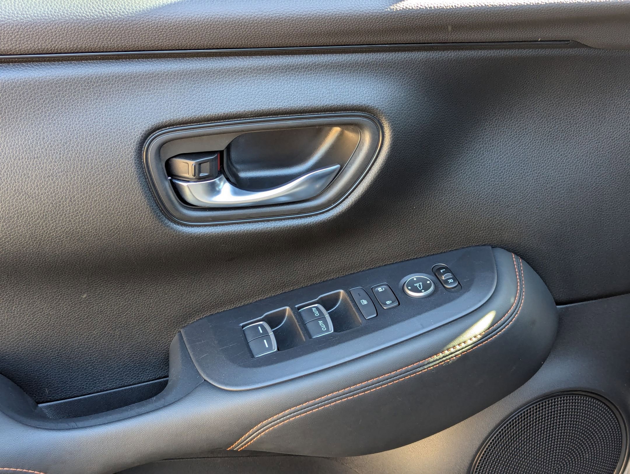 Certified 2023 Honda HR-V Sport image 11