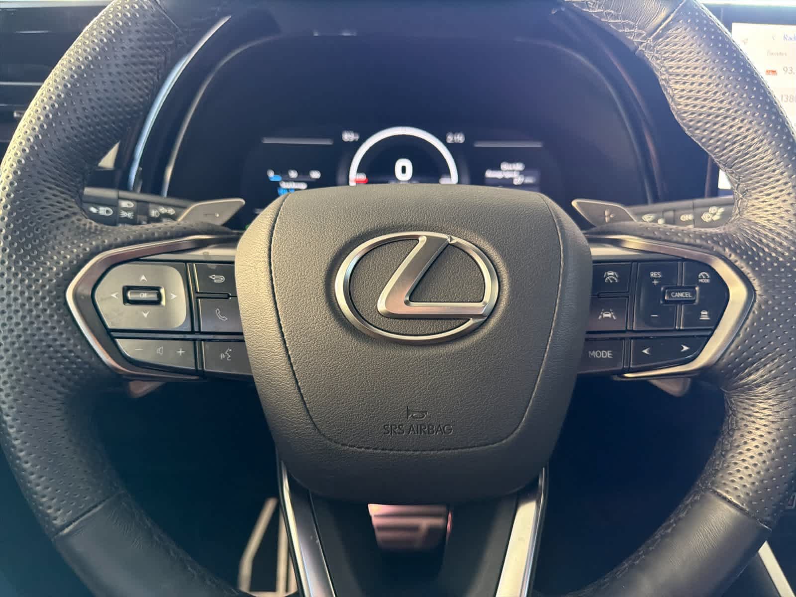 Certified 2025 Lexus TX 500h AWD w/ Technology Package image 26