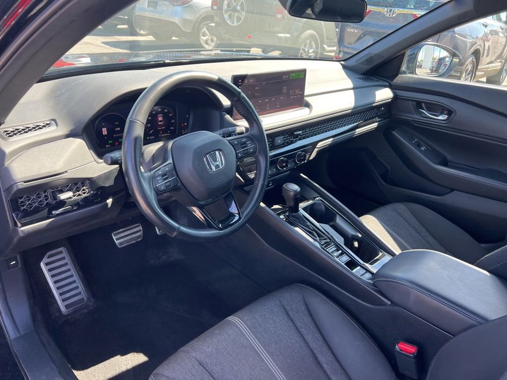 Used 2024 Honda Accord Sport image 9