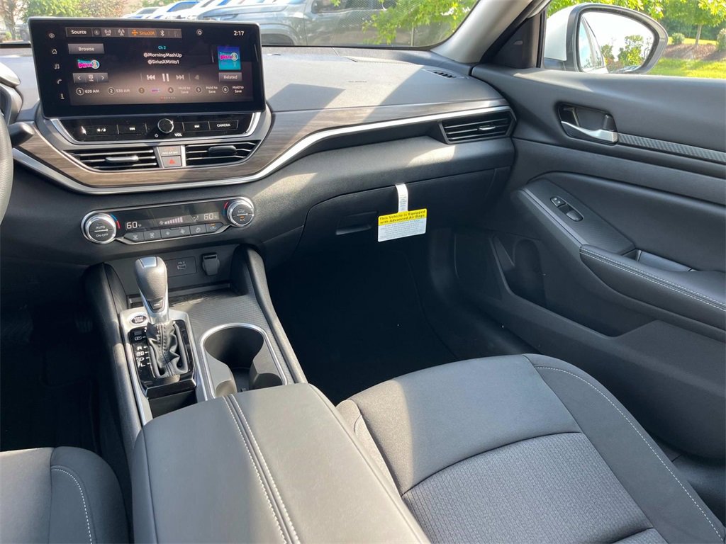 New 2025 Nissan Altima 2.5 SV w/ SV Special Edition Package image 14