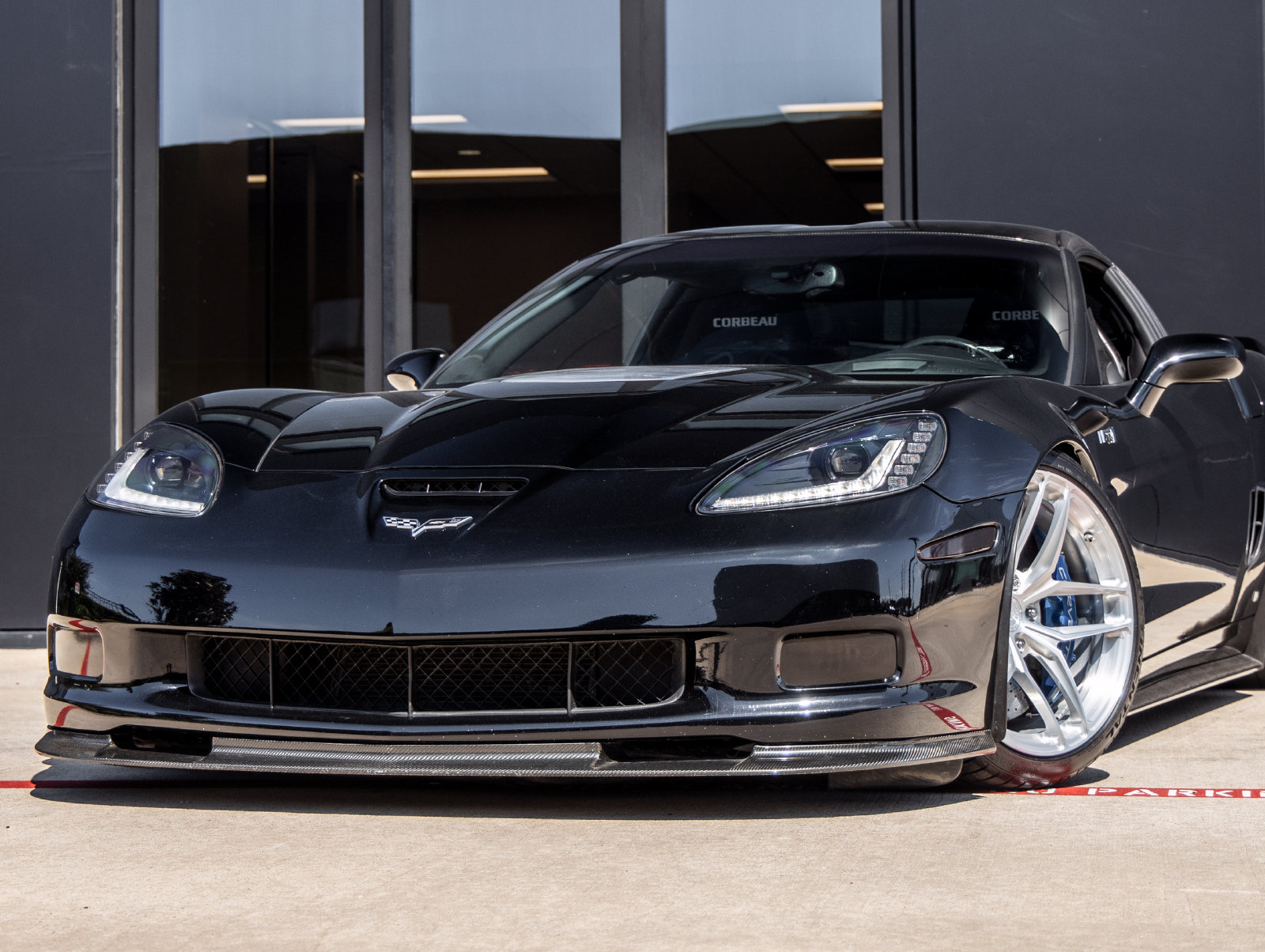 Used 2009 Chevrolet Corvette ZR1 w/ Preferred Equipment Group RWD image 3