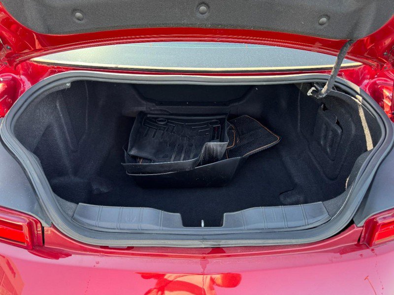 Used 2017 Chevrolet Camaro SS RWD image 6