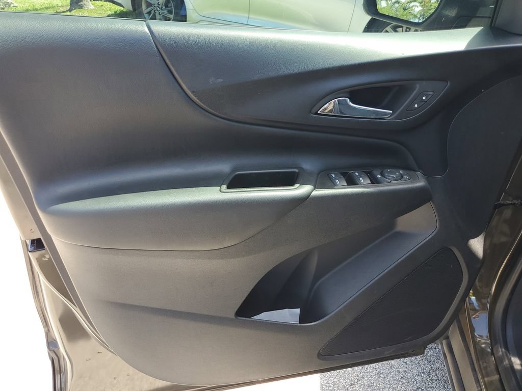 Used 2023 Chevrolet Equinox LT FWD image 22