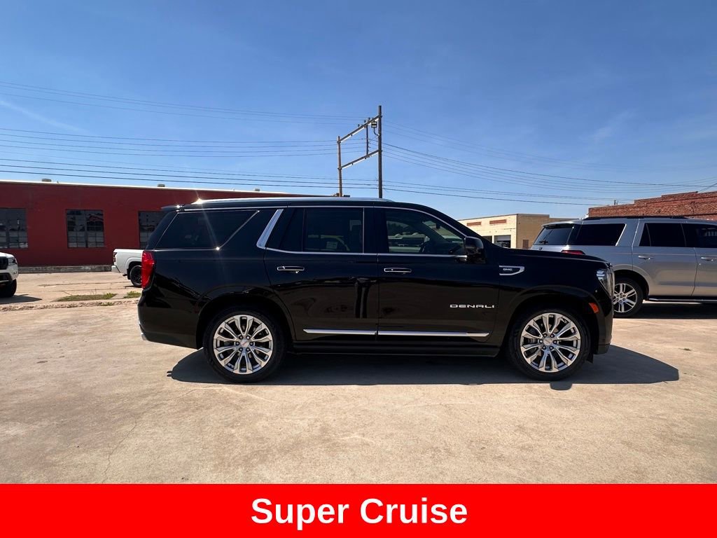 Used 2024 GMC Yukon Denali w/ Denali Reserve Package image 8