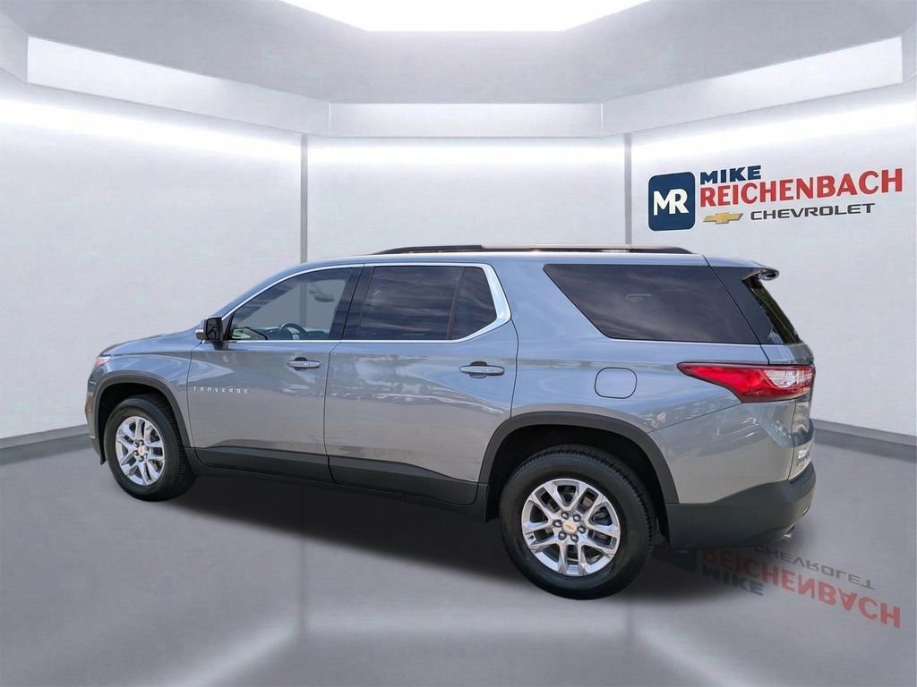 Used 2021 Chevrolet Traverse LT image 5