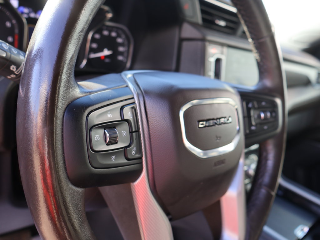 Used 2021 GMC Yukon Denali AWD/4WD image 22