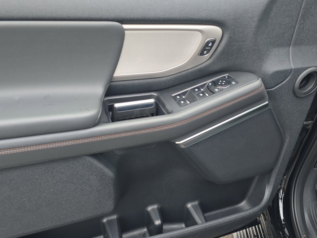 Certified 2025 Ford Expedition Max Active image 13