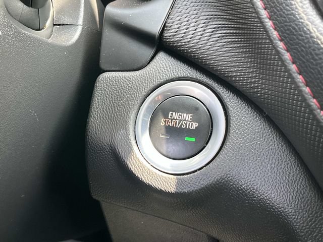 Used 2022 Chevrolet Equinox RS w/ RS Leather Package FWD image 15