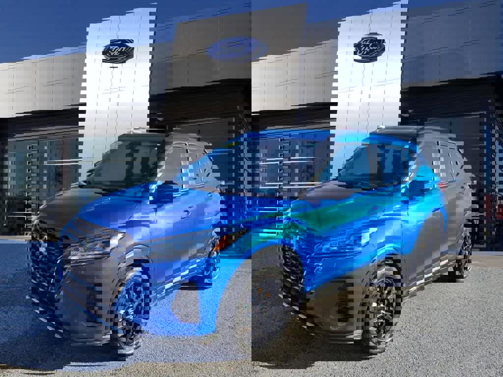 Used 2024 Nissan Kicks SR image 4