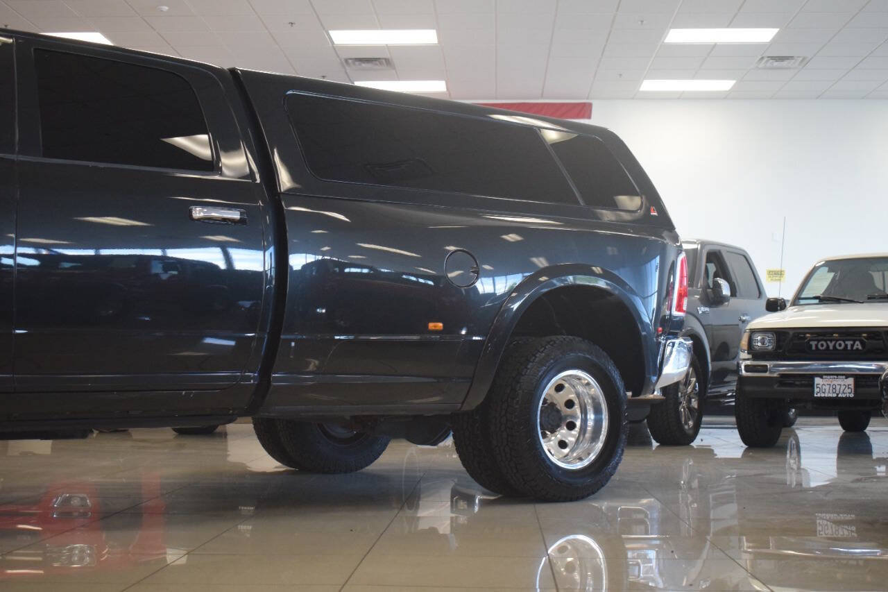 Used 2017 RAM 3500 Laramie w/ Protection Group AWD/4WD image 14