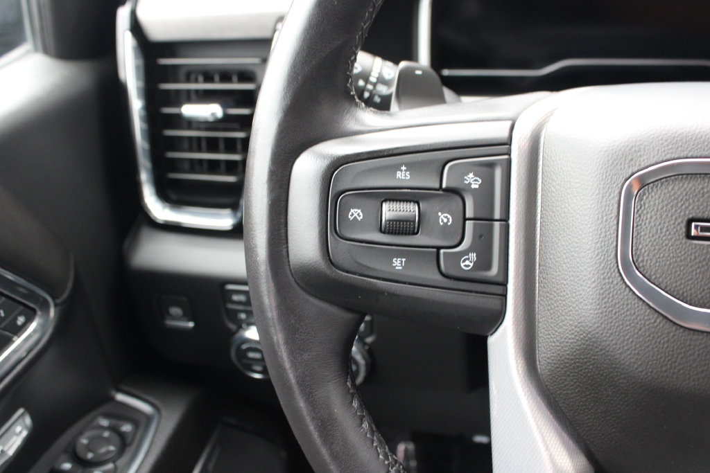 Used 2023 GMC Sierra 1500 Denali w/ Technology Package AWD/4WD image 23