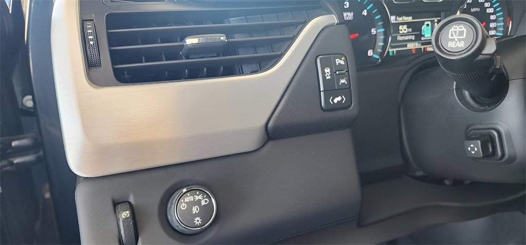 Used 2020 GMC Yukon SLT w/ Premium Edition image 28