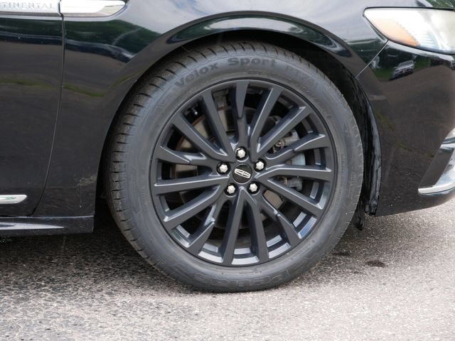 Used 2017 Lincoln Continental Select FWD image 7