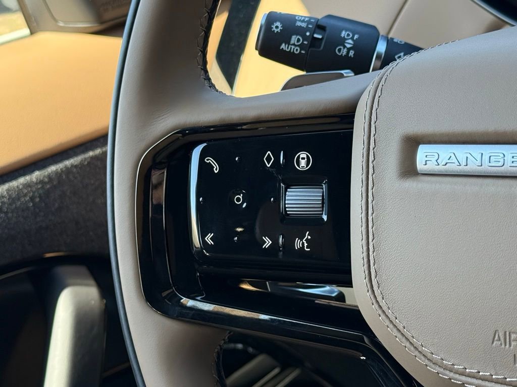 New 2026 Land Rover Range Rover Sport Dynamic SE image 18