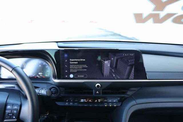 Certified 2025 Toyota Crown Signia w/ Advanced Technology Package AWD/4WD image 17