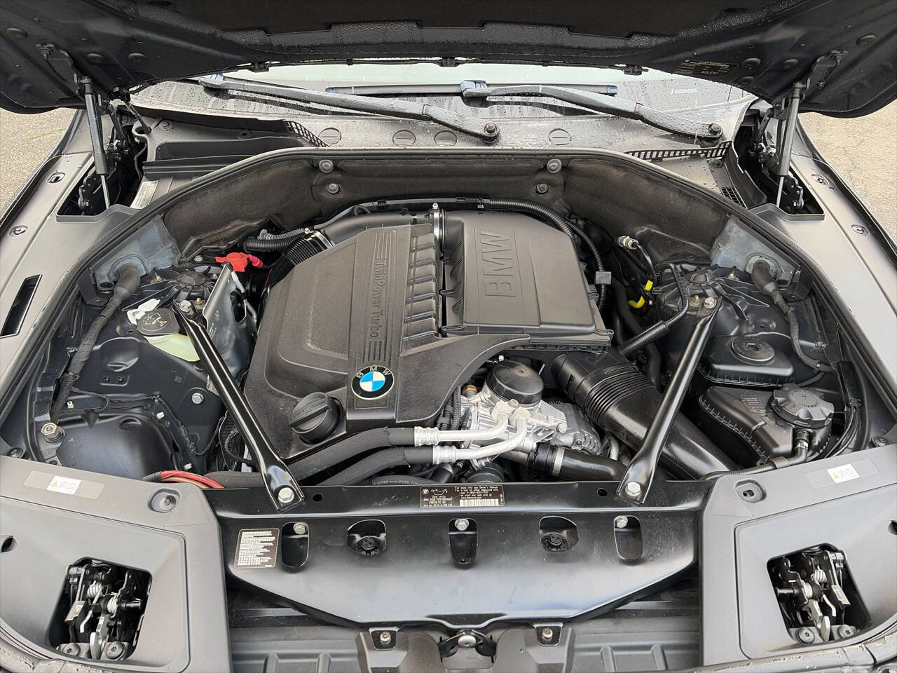 Used 2012 BMW 535i Gran Turismo image 16