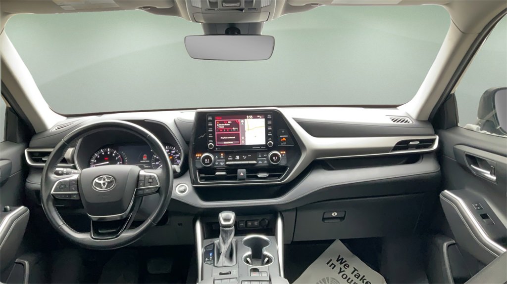 Used 2020 Toyota Highlander XLE image 20