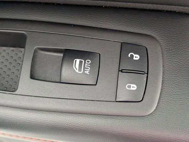 Used 2023 Dodge Durango R/T w/ Blacktop Package image 34