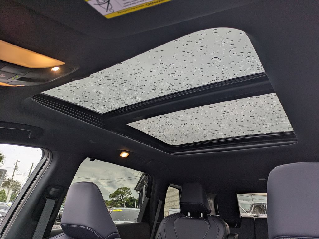 New 2026 INFINITI QX60 Sport w/ Dark Cargo Package AWD/4WD image 23