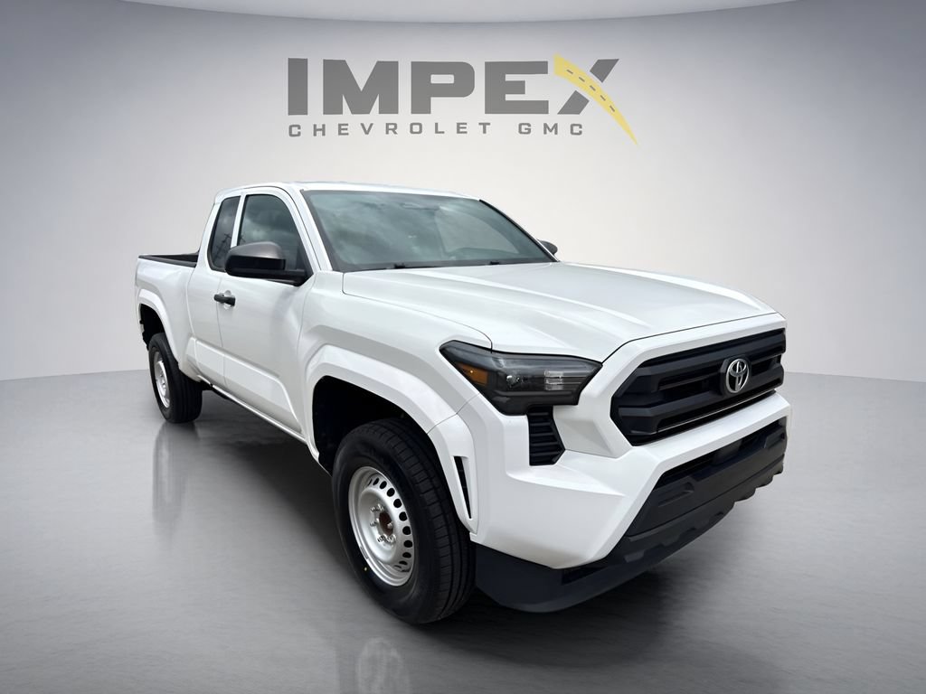 Used 2025 Toyota Tacoma SR RWD image 7