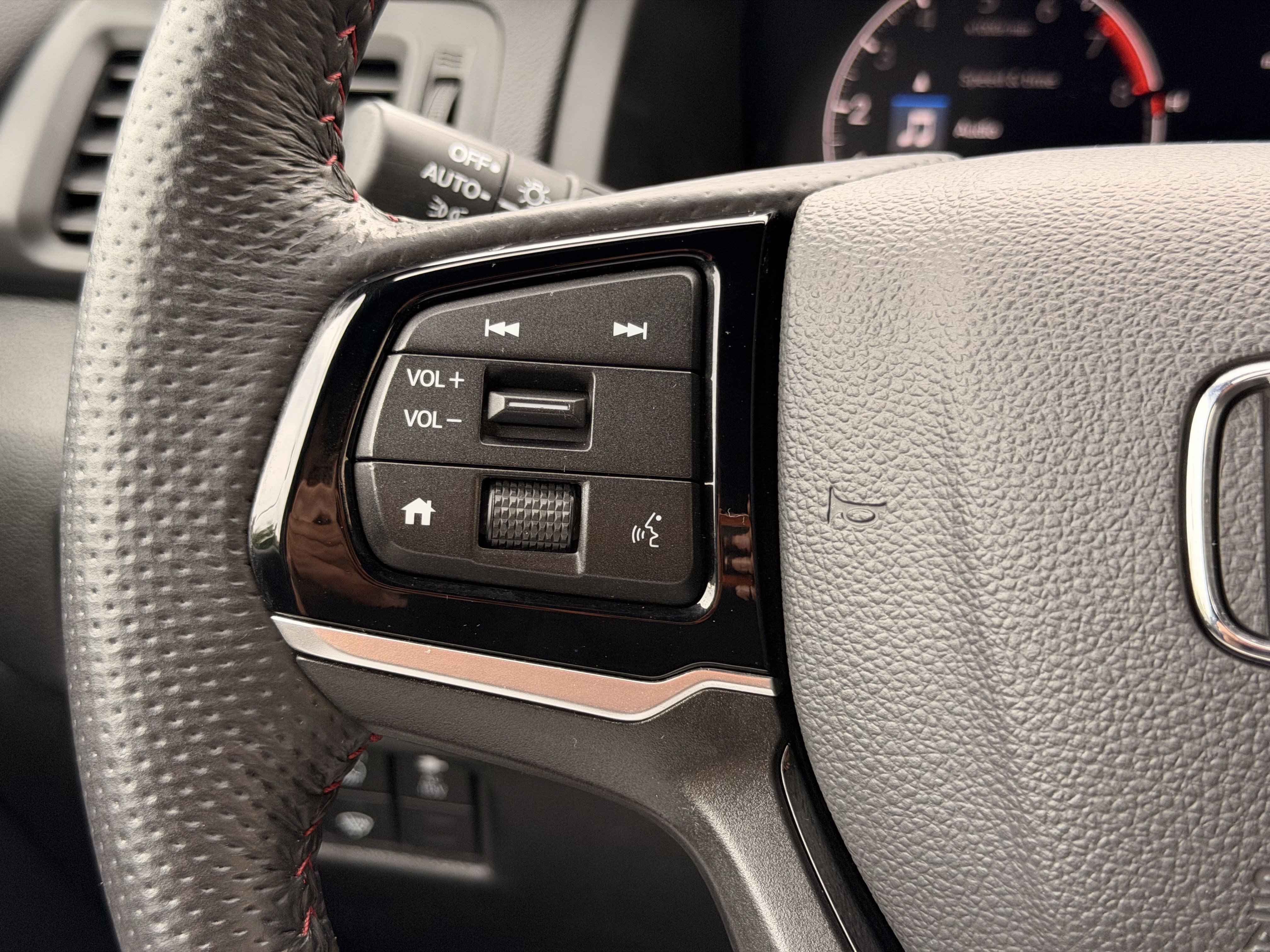 Used 2024 Honda Ridgeline Black Edition image 22