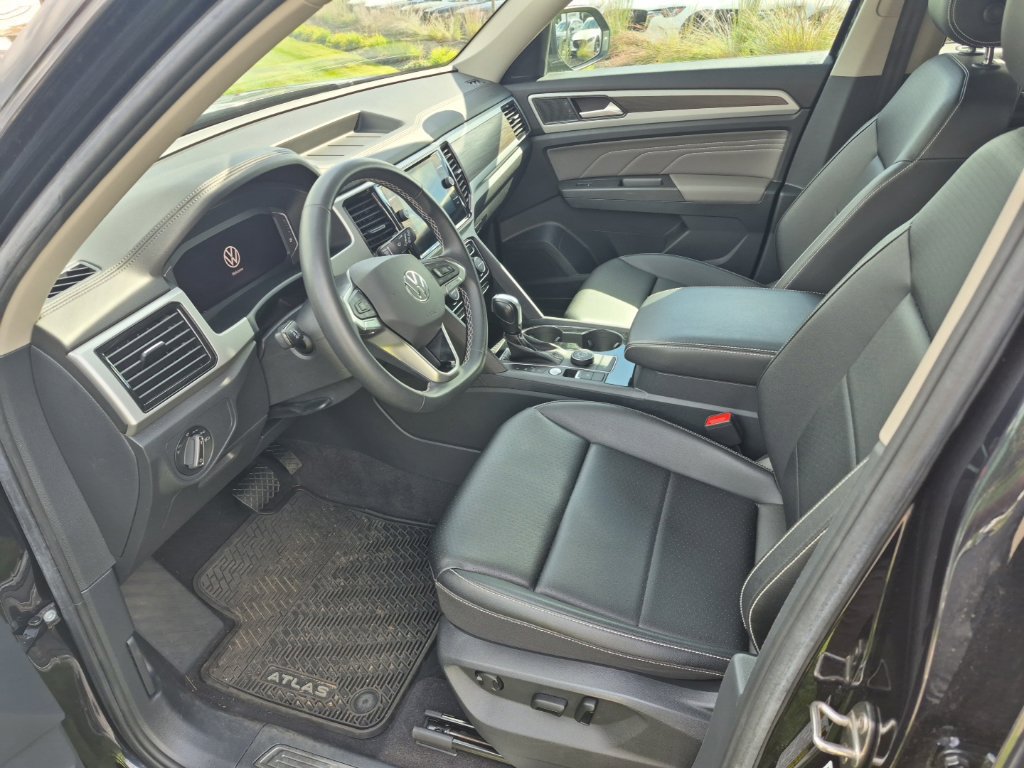 Used 2023 Volkswagen Atlas SE AWD/4WD image 10