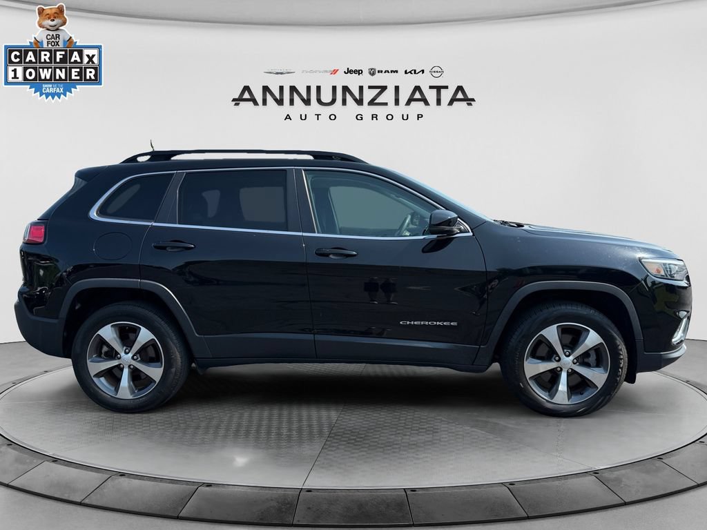 Certified 2022 Jeep Cherokee Limited AWD/4WD image 6