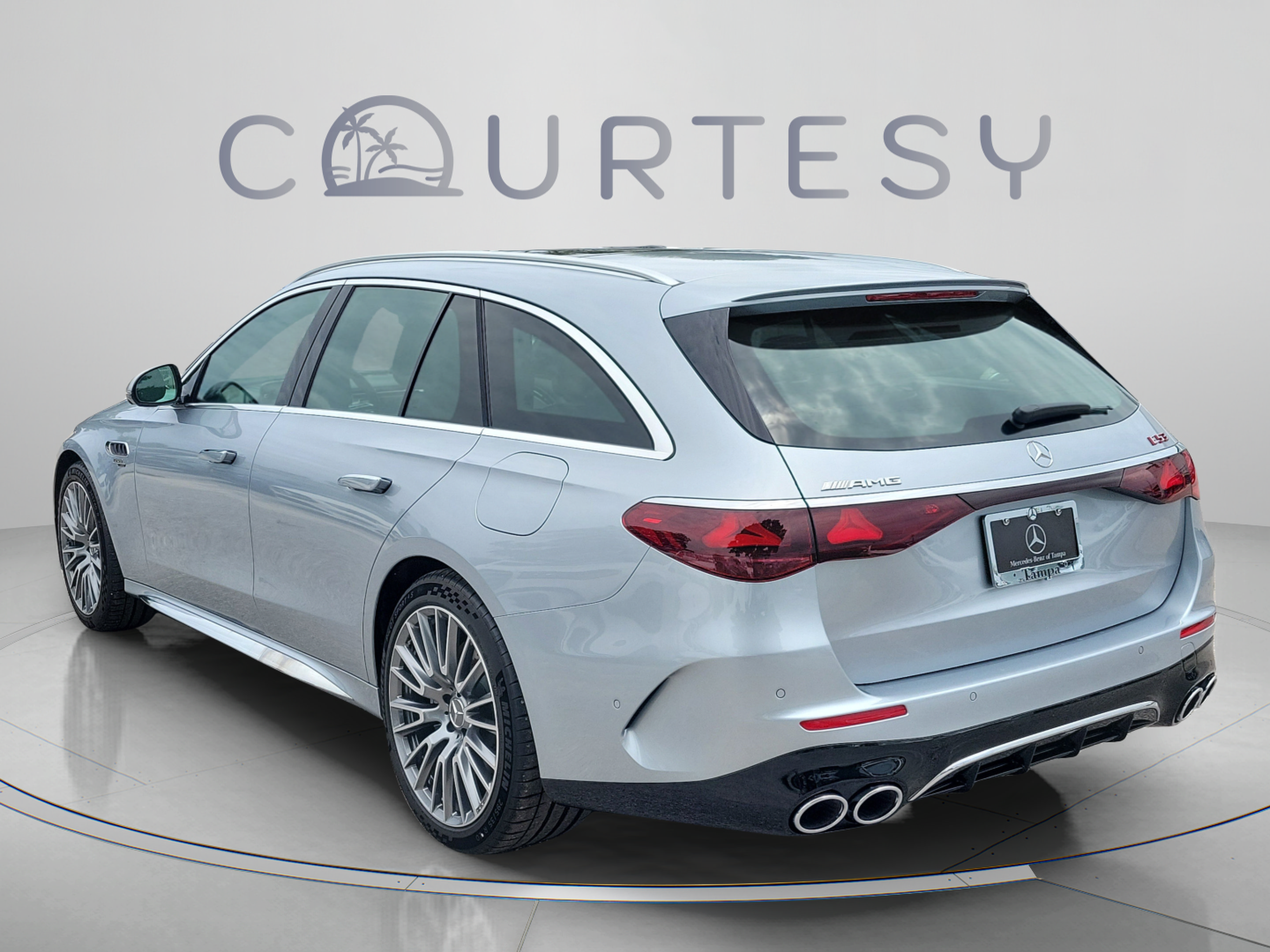 New 2026 Mercedes-Benz E 53 AMG 4MATIC Sedan image 2