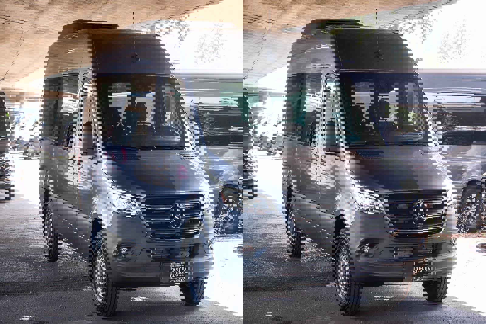 Used 2024 Mercedes-Benz Sprinter 2500 image 3